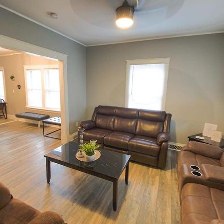 Large 6Br, 2 Bath In Niagara Falls Esterno foto