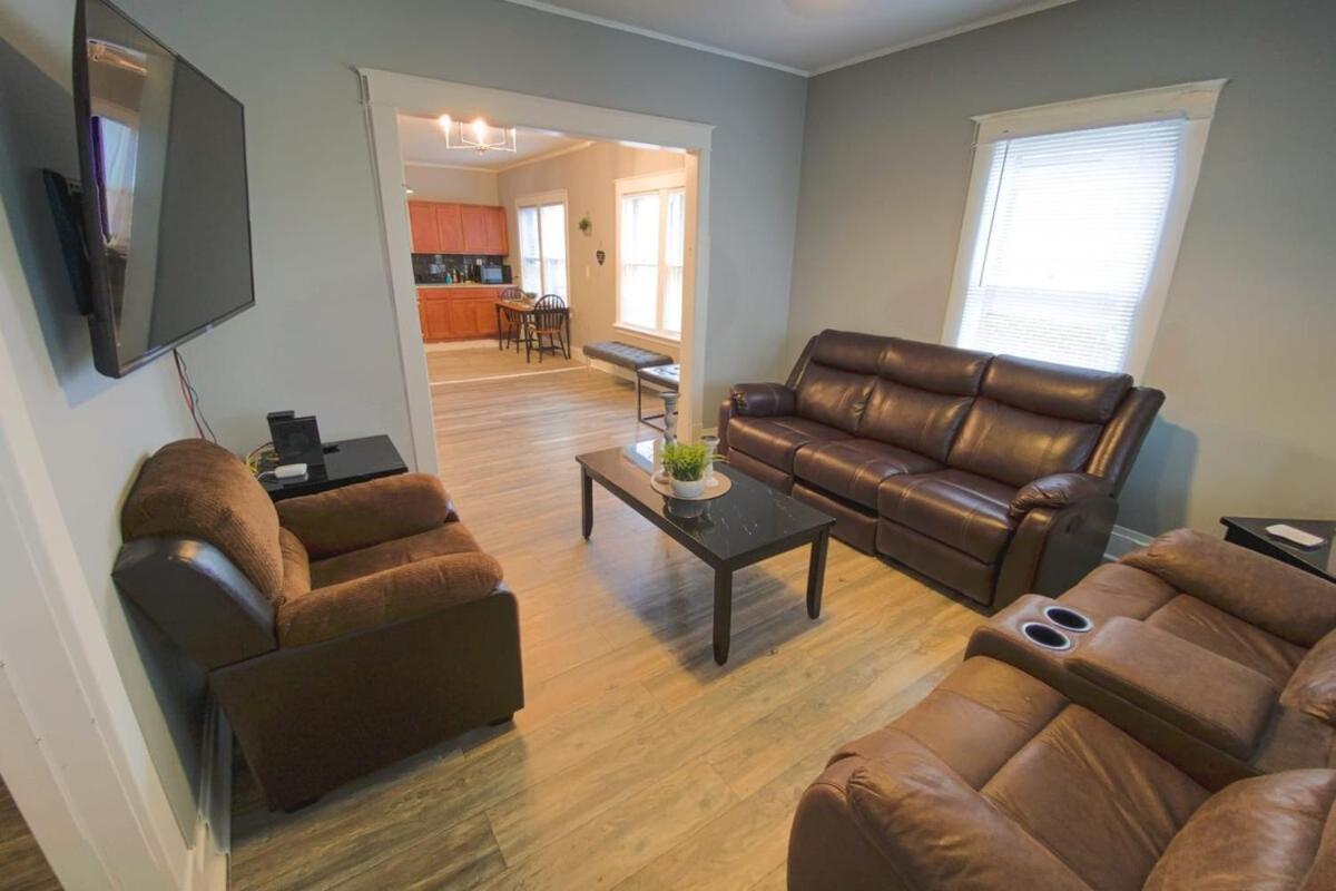 Large 6Br, 2 Bath In Niagara Falls Esterno foto