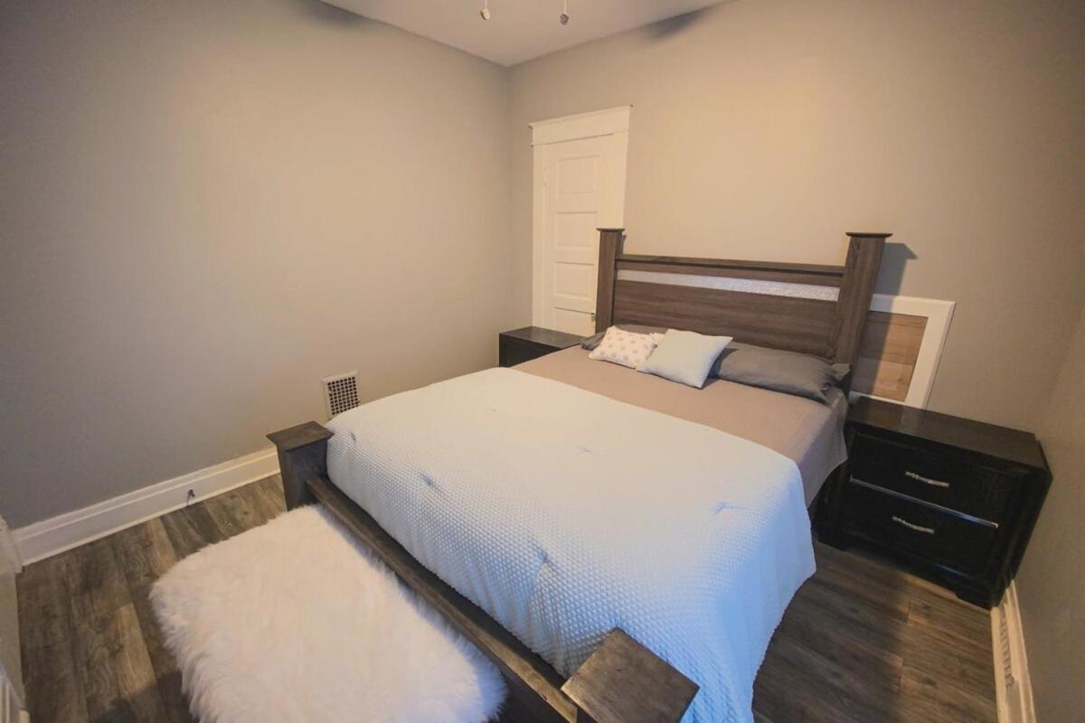 Large 6Br, 2 Bath In Niagara Falls Esterno foto