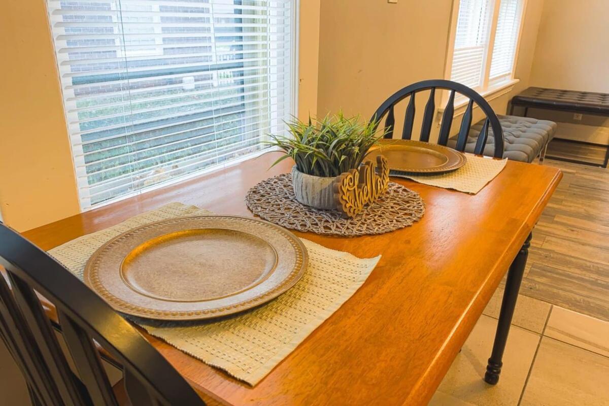 Large 6Br, 2 Bath In Niagara Falls Esterno foto